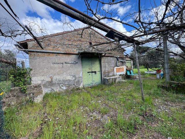 Rustico / Casale in vendita a Zagarolo RM