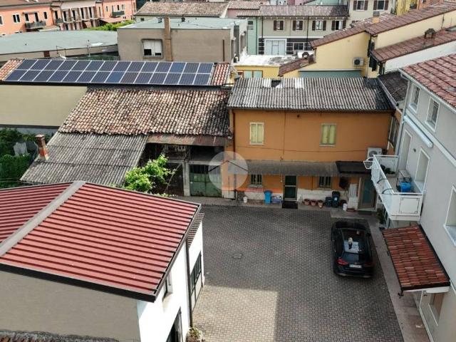 Rustico / Casale in vendita a Zevio VR