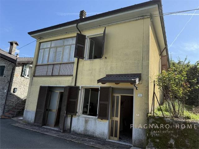 Rustico / Casale in vendita a Zeri MS