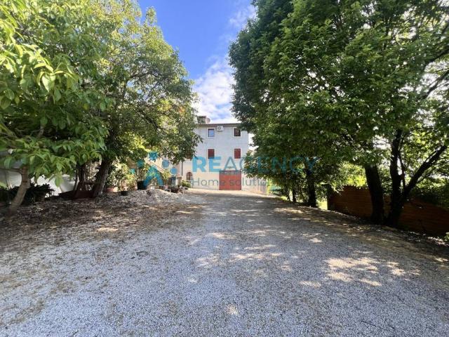 Rustico / Casale in vendita a Zermeghedo VI
