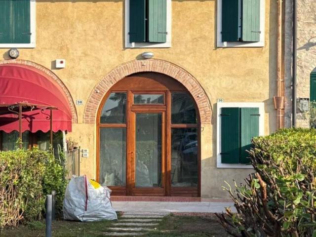 Rustico / Casale in affitto a Lazise VR