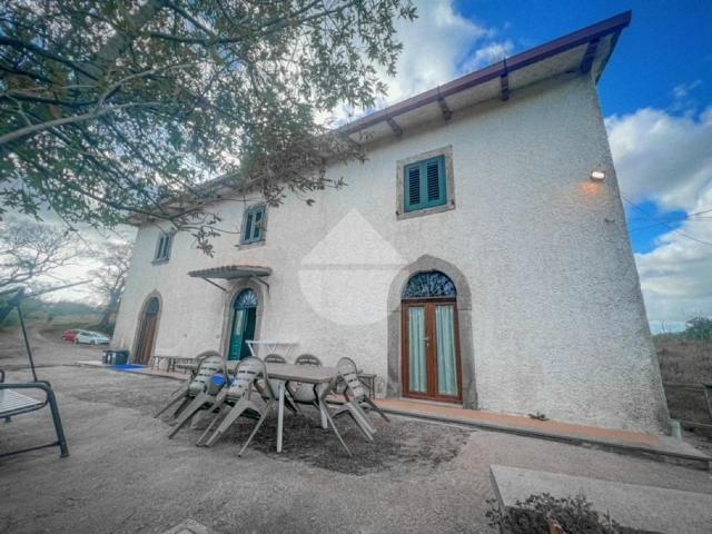 Rustico / Casale in affitto a Montefiascone