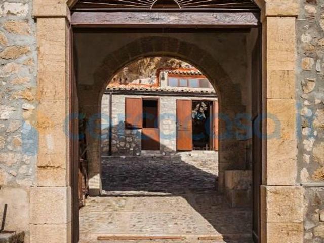 Rustico casale in affitto a Roccapalumba