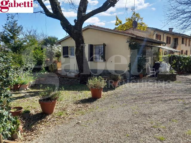 Rustico con box a Casole d'Elsa