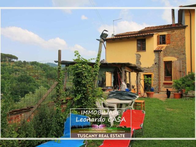 Rustico con giardino a Lamporecchio