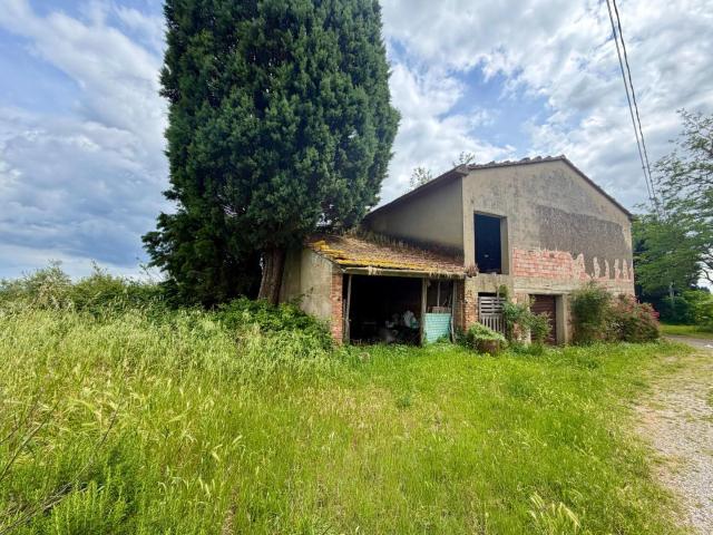 Rustico con giardino a Vinci