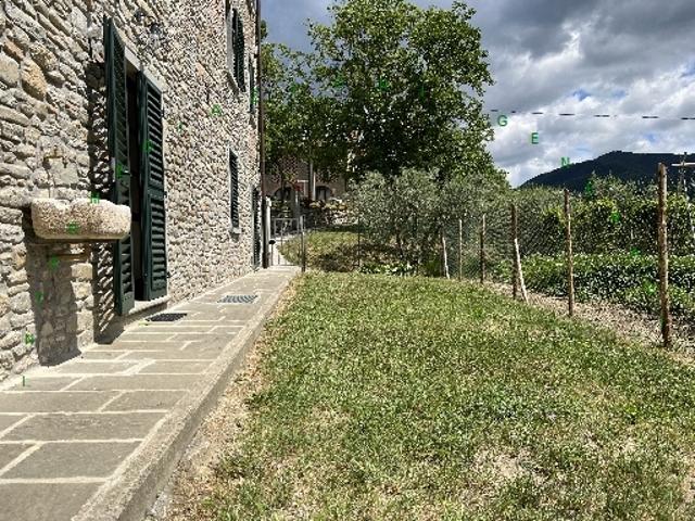Rustico con giardino, Borgo San Lorenzo ronta