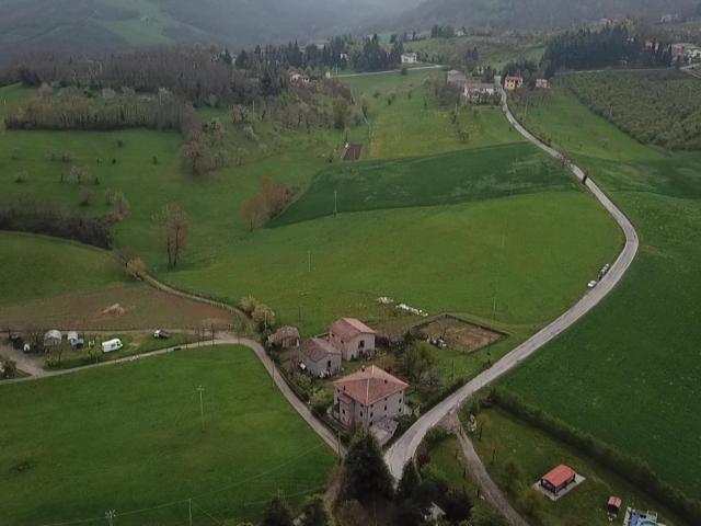 Rustico con giardino in via braglie 500, Zocca