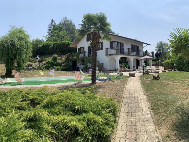 Rustico con giardino in frazione rossi 33, Bonvicino