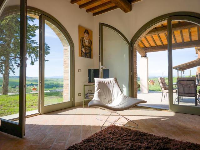 Rustico con giardino, Lajatico spedaletto