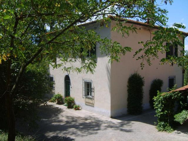 Rustico con giardino, Peccioli ghizzano