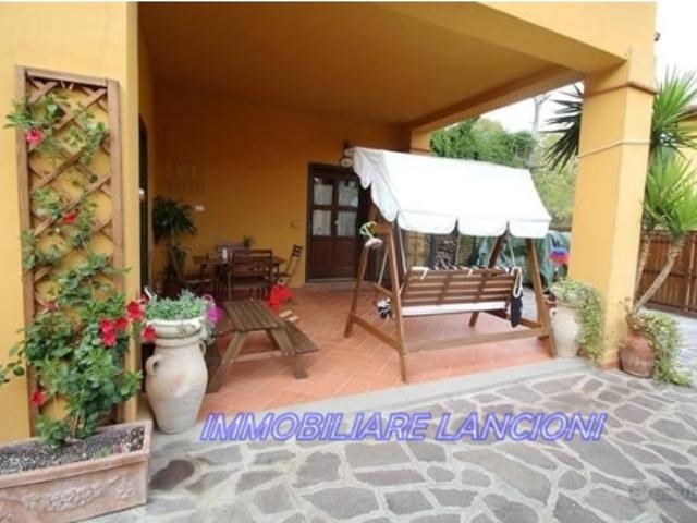 Rustico con giardino, Scandicci mosciano