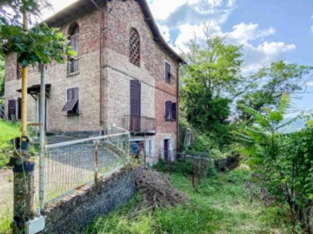 Rustico da ristrutturare