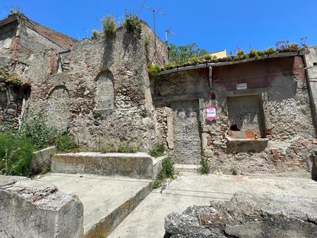 Rustico di 76 mq a Messina Sud Messina