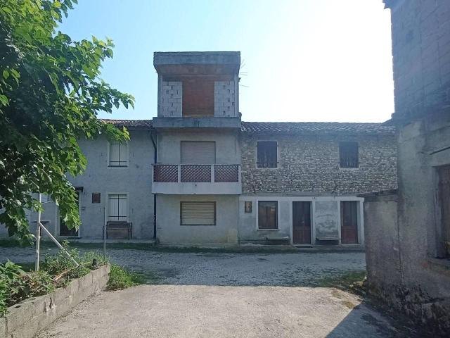 Rustico in vendita a Talmassons