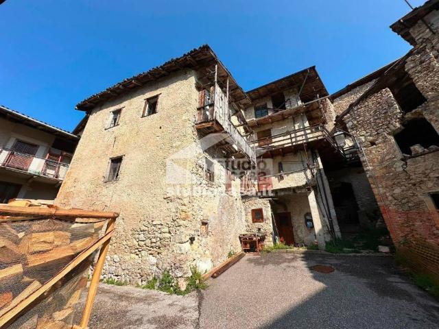 Rustico in vendita a Terragnolo