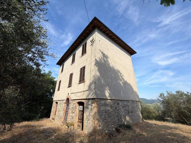Rustico in vendita a Todi