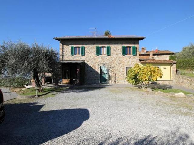 Rustico in vendita a Tofori Capannori 220 mq Rif: 1295020