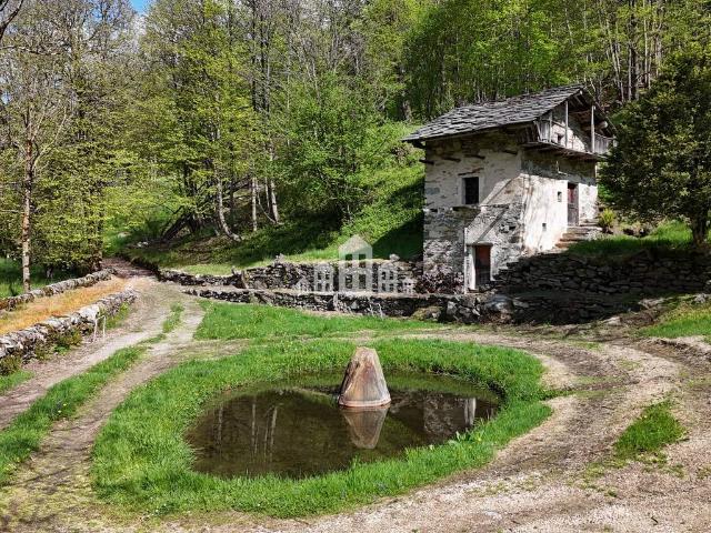Rustico in vendita a Traversella