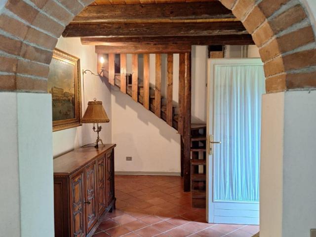 RUSTICO in VENDITA a TREBASELEGHE fossalta di 10 vani