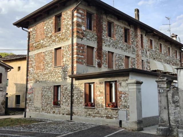 Rustico in vendita a Trivignano Udinese