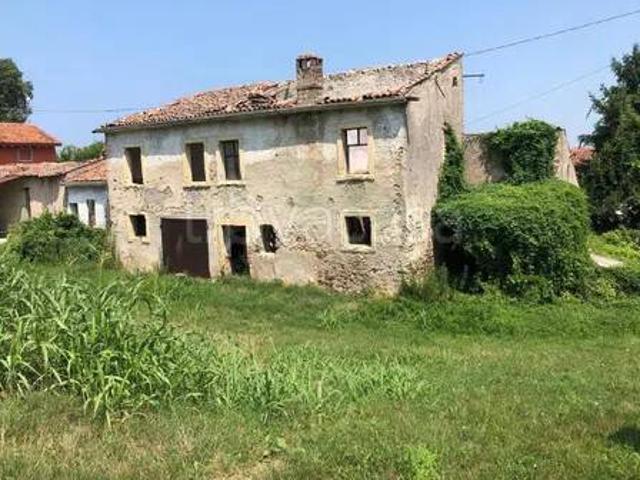 Rustico in vendita a Valeggio sul Mincio
