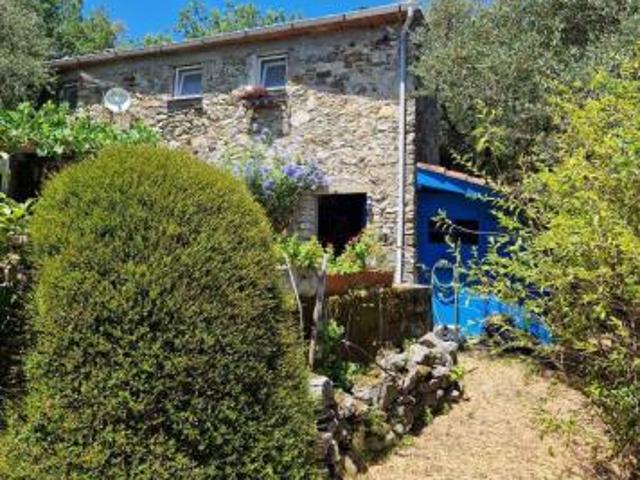 Rustico in vendita a Vezzano Ligure