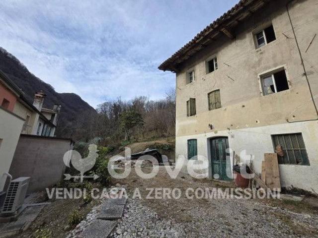 Rustico in vendita a Vittorio Veneto