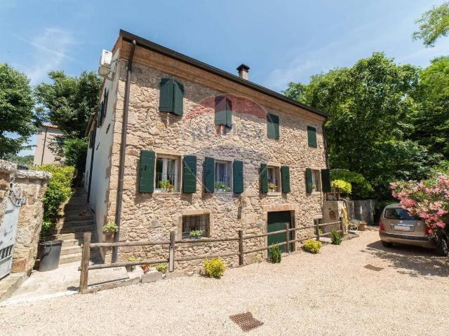 Rustico in vendita a Vo'