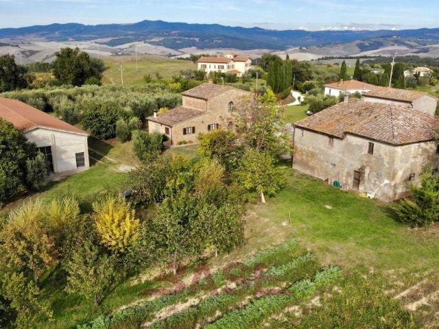 Rustico in vendita a Volterra