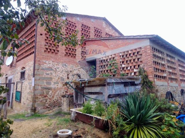 Rustico in vendita a Altopascio