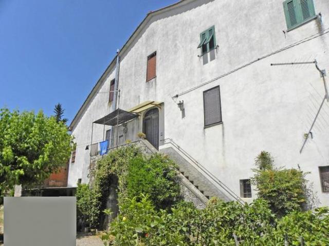 Rustico in vendita a Aquilea Lucca 180 mq Rif: 1411777