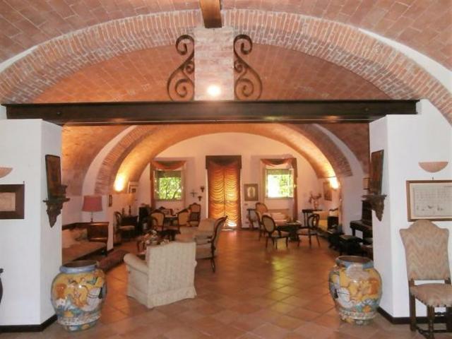 Rustico in vendita a Arena Metato San Giuliano Terme 1200 mq Rif: 456154