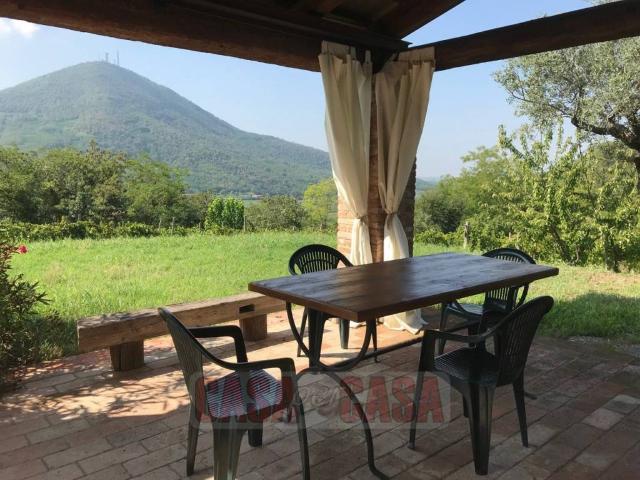 Rustico in vendita a Baone