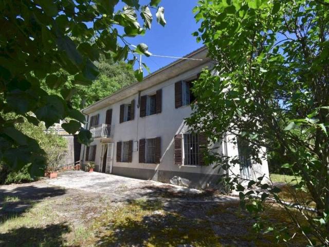 Rustico in vendita a Belveglio
