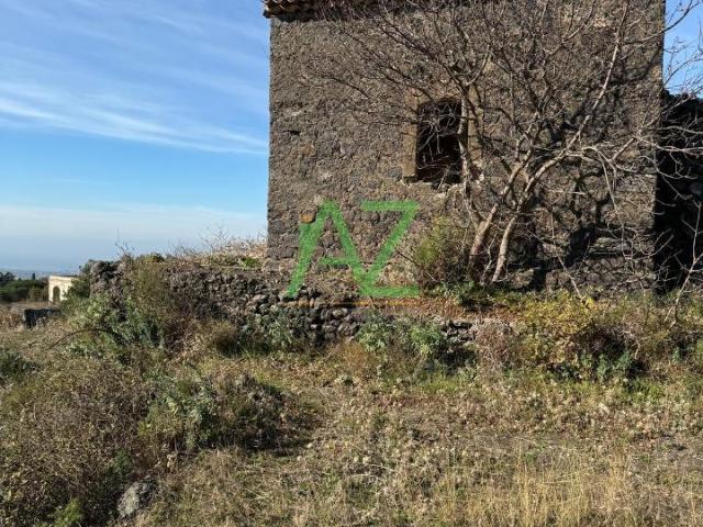 Rustico in vendita a Belpasso