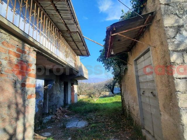 Rustico in vendita a Boville Ernica