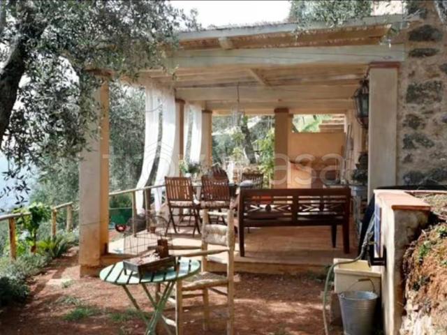Rustico in vendita a Camaiore