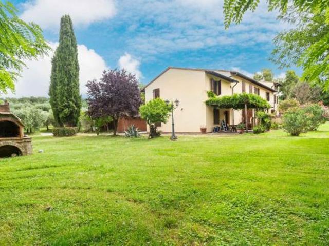 Rustico in vendita a Calcinaia 200 mq Rif: 1276513