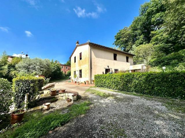 Rustico in vendita a Capannori