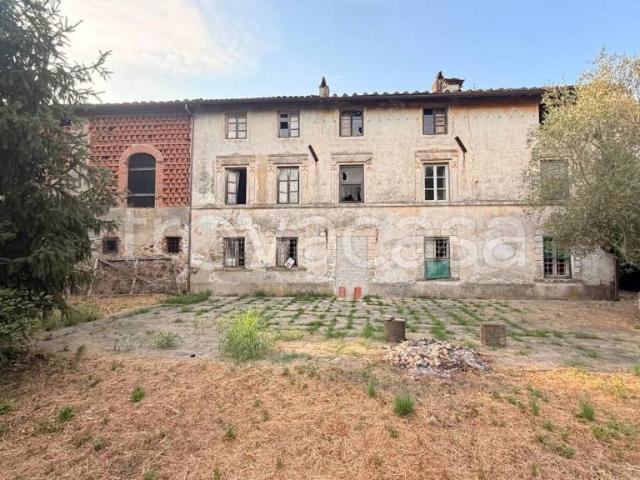 Rustico in vendita a Capannori via dei Boschi, Verciano Guamo