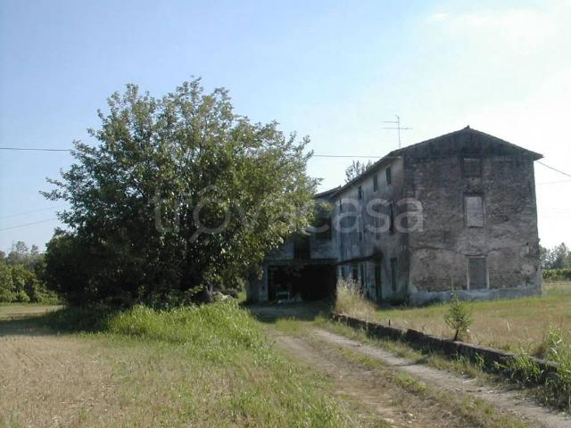 Rustico in vendita a Castelnuovo del Garda via Cà Brusà, 22