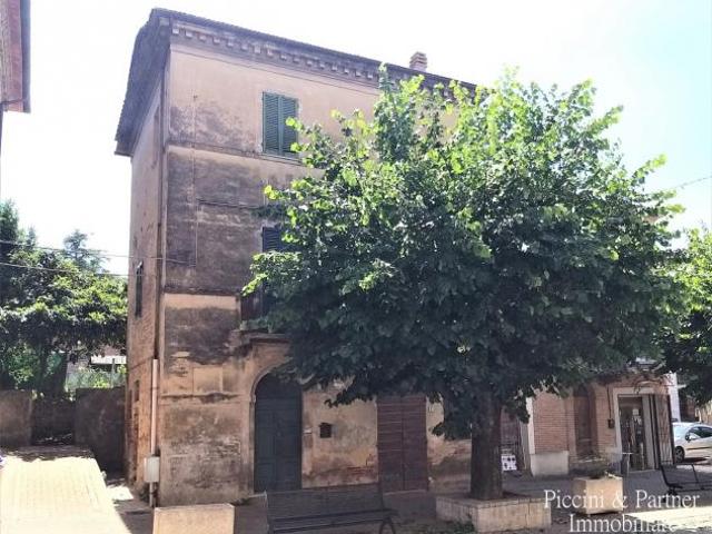 Rustico in vendita a Castiglione del Lago