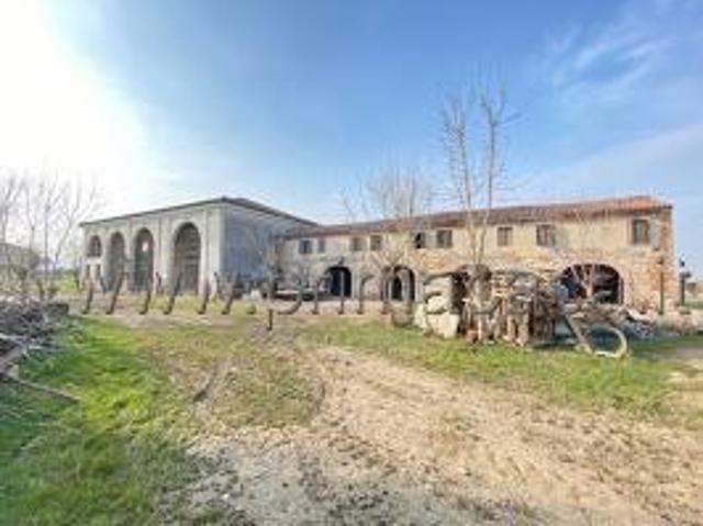 Rustico in vendita a Casaleone
