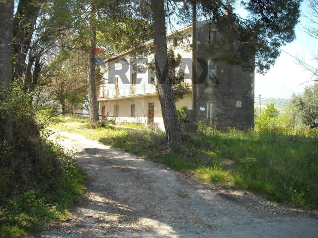 Rustico in vendita a Casoli