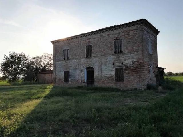 Rustico in vendita a Cervia, Pisignano