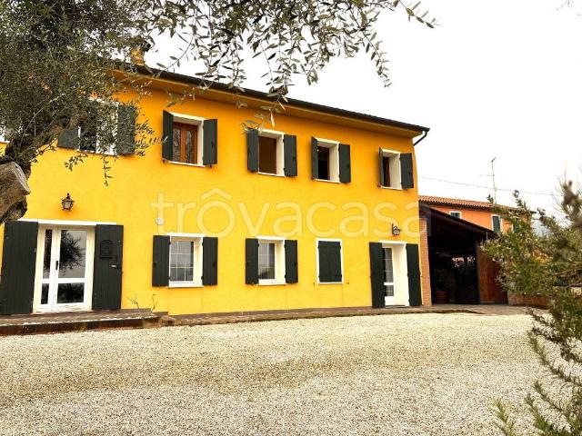 Rustico in vendita a Cinto Euganeo via Crosarola