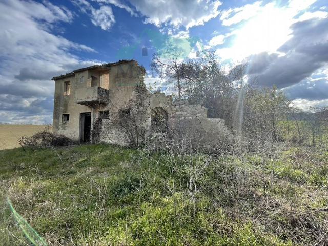 Rustico in vendita a Cingoli, periferia