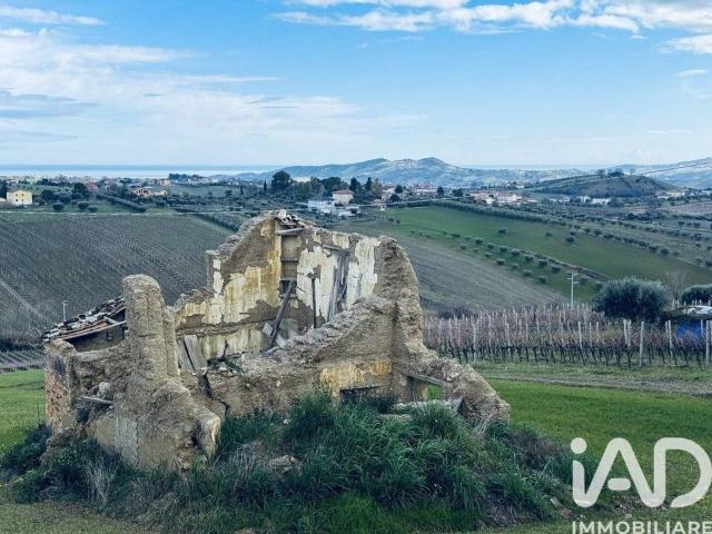 Rustico in vendita a Controguerra