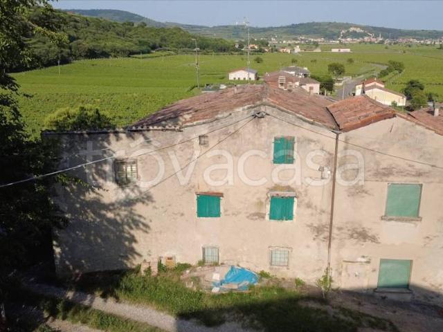 Rustico in vendita a Colognola ai Colli via Orgnano, 20